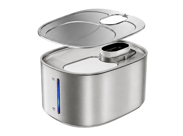 Stainless steel drinking tray is placed on the filter element tray.